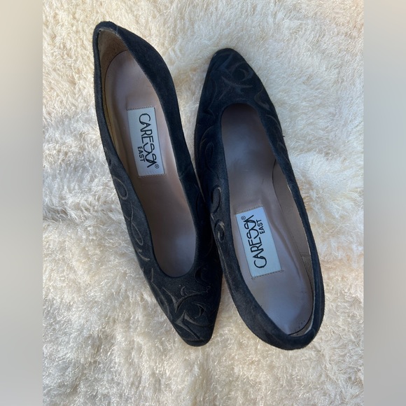 CARESSA EAST BLACK KID SUEDE EMBROIDERED SHOE SIZE 8 M - Picture 4 of 8